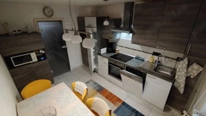 Inchiriez ap 2 camere decomandat in zona Steaua - imagine 5