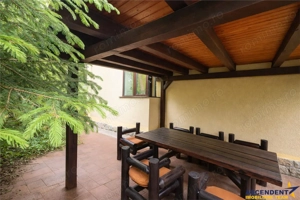 Tur LIVE! Refugiu in ambientul special al statiunii Poiana Brasov - imagine 5