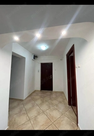 Inchiriez apartament,3 camere, centrala proprie. Focsani, Cuza Voda