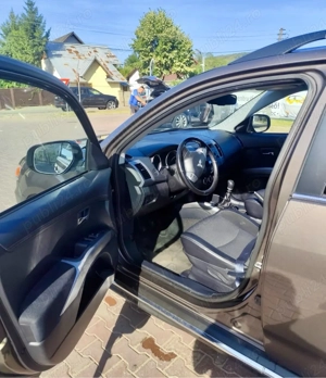 Mitsubishi Outlander 4x4 2012 - imagine 3