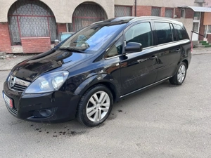 Opel Zafira an fabricatie 2012 .Cutie de viteze manuală 