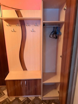 Cuier cu dulap pentru hol 