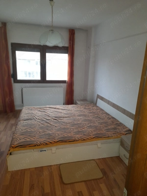 Apartament 3 camere decomandat de vânzare   Cartier Pipirig, Caransebeș - imagine 3