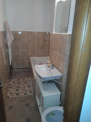 Apartament 3 camere decomandat de vânzare   Cartier Pipirig, Caransebeș - imagine 4