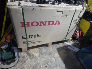 Generator inverter Honda EU70IS