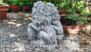 Statuetă leu cu blazon, gri patinat, model S2. - imagine 4