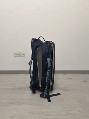 Vând geantă Babolat RH12 PURE DRIVE