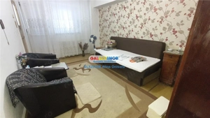 Garsoniera _Margeanului_ bloc reabilitat termic - imagine 3