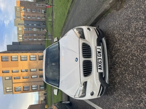 Bmw x1 cu volan pe dreapta