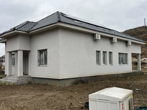 Vilă cu 7 camere, 4 băi, 265 mp utili, P+M, Oradea. - imagine 15