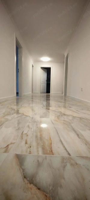 Vilă cu 7 camere, 4 băi, 265 mp utili, P+M, Oradea. - imagine 17