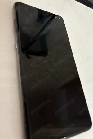 Samsung S10+ - imagine 4