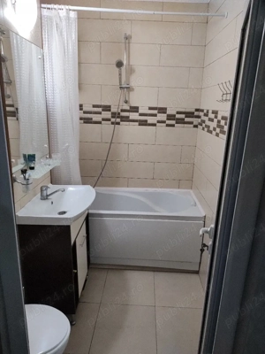 Proprietar vând apartament 3 camere  - imagine 9