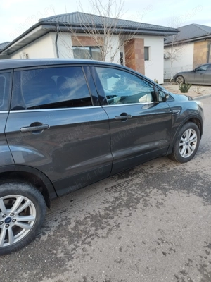 Ford Kuga 1.5tdci 155400km, stare perfecta, inmatriculat 2018, cutie automata - imagine 3