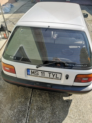 Toyota Corola berlina cu hayon, masina istorica, an 1989, km reali 19415 - imagine 2