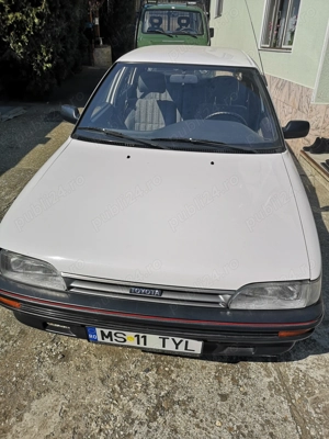 Toyota Corola berlina cu hayon, masina istorica, an 1989, km reali 19415