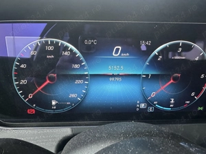 Mercedes Benz 220d an fabricație 2021 - imagine 9