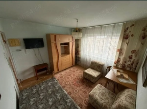 De vanzare apartament 3 camere - imagine 2