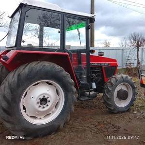 Tractor universal 703 DTC  - imagine 2