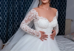 Rochie de mireasă tip prințesă-marca Adelina Boie