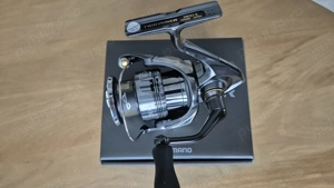 Mulineta noua Shimano TwinPower 2500 FE - imagine 2