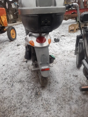 vand piaggio liberty 125cc 2006  - imagine 4