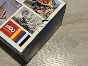 LEGO 40290 60 Years of the LEGO Brick - imagine 3