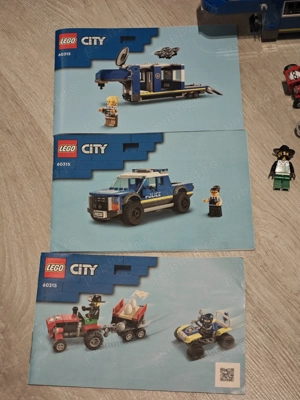 Lego City 60315 Police Mobile Command Truck - imagine 3