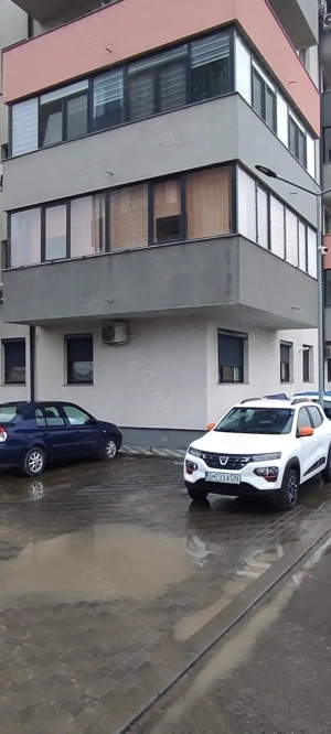 Particular! Vând ap.2cam.dec.54m cu parcare,boxă oraș Pantelimon