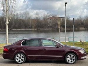 Skoda Superb II 2010  - imagine 2