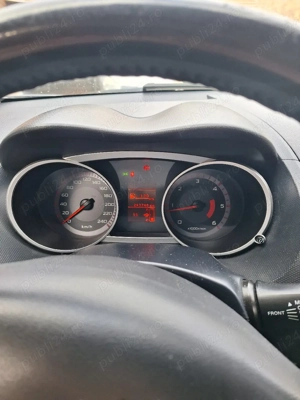 Mitsubishi Outlander - imagine 4