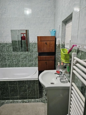 inchiriere garsoniera deosebita in vila noua  - imagine 6