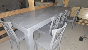 Vand masa cu 8 scaune