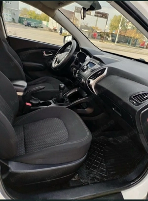 Hyundai ix35 1.7 diesel, 2012 ,alb - imagine 6