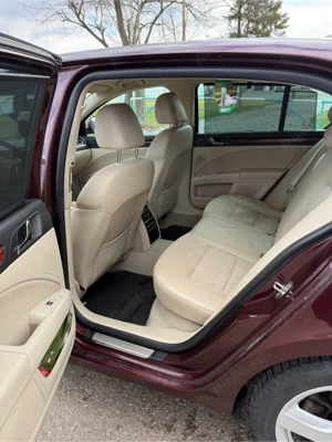 Skoda Superb II 2010  - imagine 7