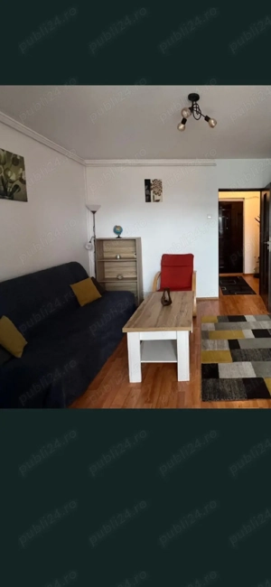 Garsoniera moderna- Tractorul- langa Coresi Mall