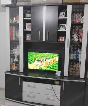 Biblioteca  850 ron negociabil 