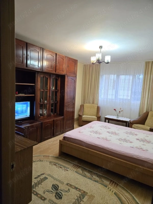 Închiriez Garsoniera 