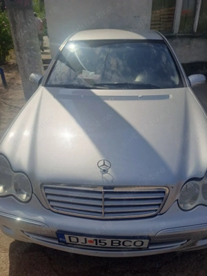 vand Mercedes c220  - imagine 5