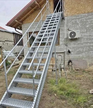 Scări Metalice Zincate   Super Rezistente!