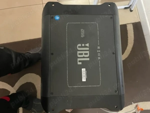 vind statie auto , amplificator stereo si boxe rusesti in perfecta stare