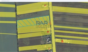 Teren 9969 mp, situat la E85, între două intrări pe autostrada A7