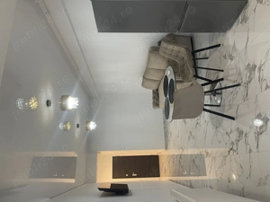 Apartament modern și luminos de vânzare  - imagine 6
