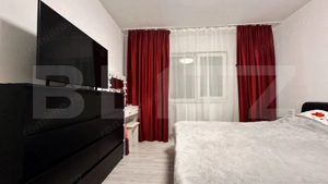 Apaartament renovat, 2 camere, decomandat, cu balcon deschis 