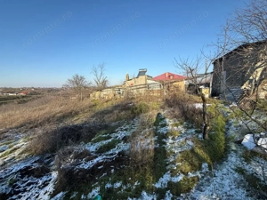 Somova, casa 2 corpuri, teren 4382 mp, garaj - imagine 4