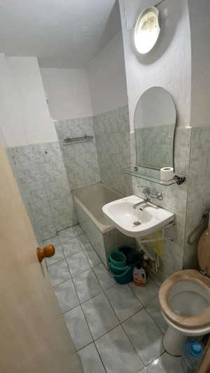 Garsoniera mare Cora Constanta de inchriat - imagine 5