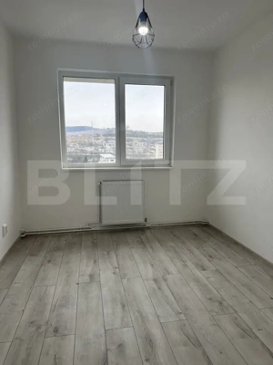 Apartament 3 camere, 60 mp, zona Dambu Pietros - imagine 2