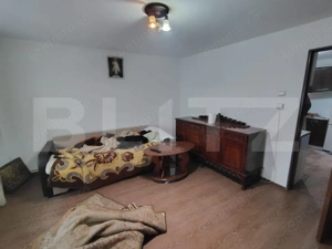 DE NERATAT! Casa zona centrala, amplasare excelenta, de locuit/investit - imagine 4