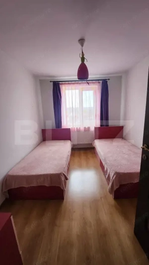 Casa D+P+E, pe Aleea Trifoiului, zona linistita! - imagine 13