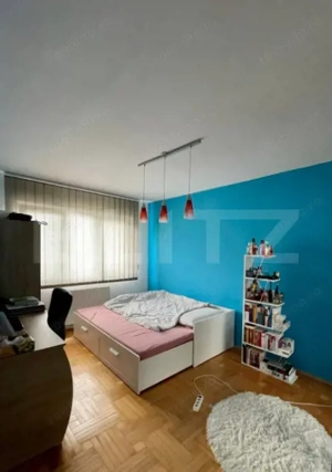 Apartament 4 camere, decomandat, etaj intermediar, la cheie, Manastur - imagine 2